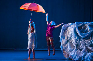 Ljubi kruhek - zaključna produkcija 2011 <em>Foto: &copy;Saša Huzjak</em>