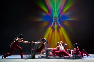 Ljubi kruhek - zaključna produkcija 2011 <em>Foto: &copy;Saša Huzjak</em>
