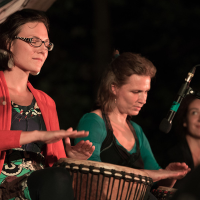 Maribum Afriqui 2016, Djembabe (Karolina Bucka, Tina Sovič, Tamara Povh) <em>Foto: Urška Lukovnjak</em>