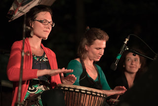Maribum Afriqui 2016, Djembabe (Karolina Bucka, Tina Sovič, Tamara Povh) <em>Foto: Urška Lukovnjak</em>